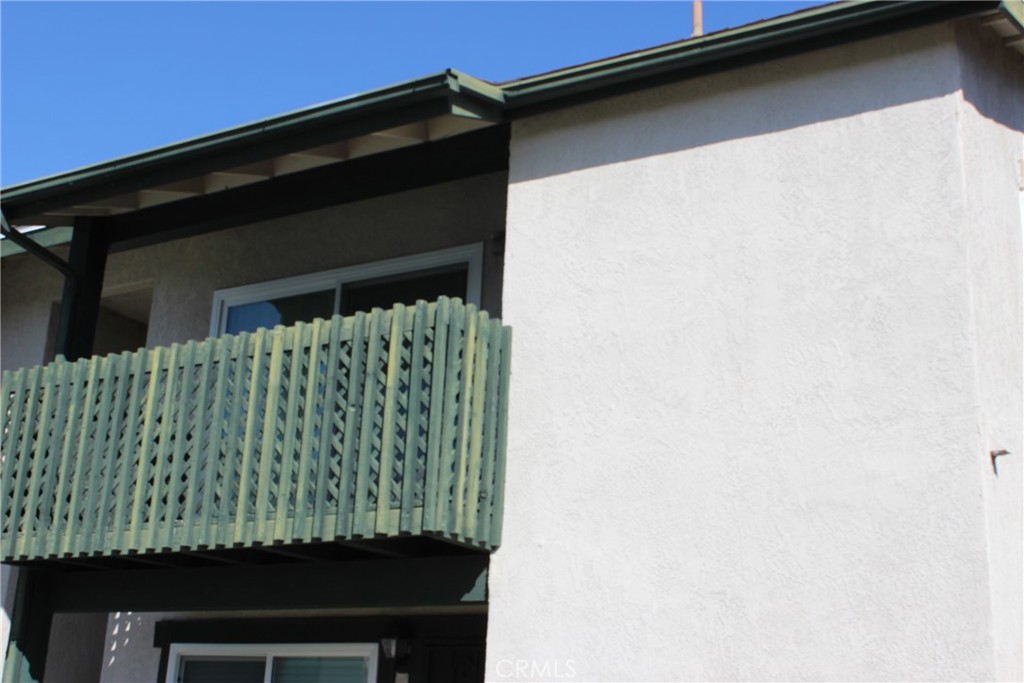 23294 Orange Avenue 6