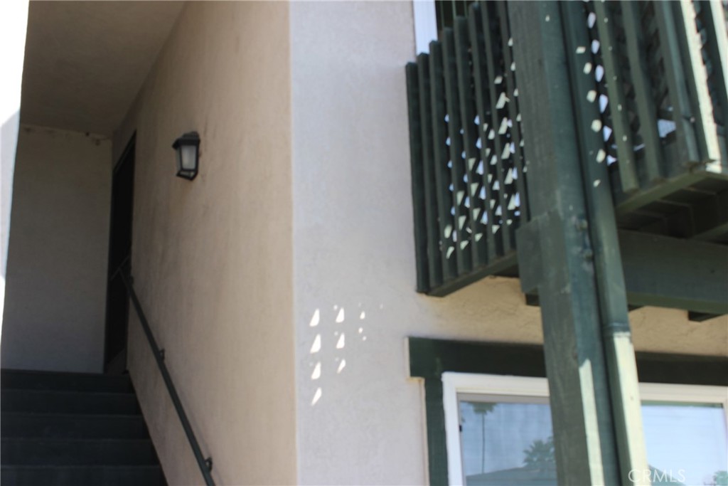 23294 Orange Avenue 6