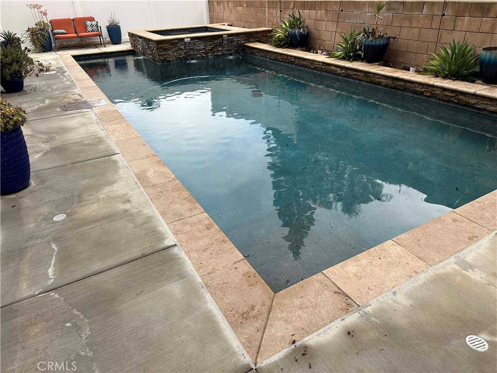 8072 Branding Iron Lane