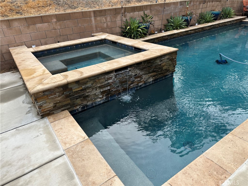 8072 Branding Iron Lane