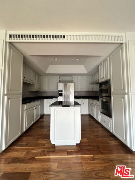 2160 Century Parkway 209