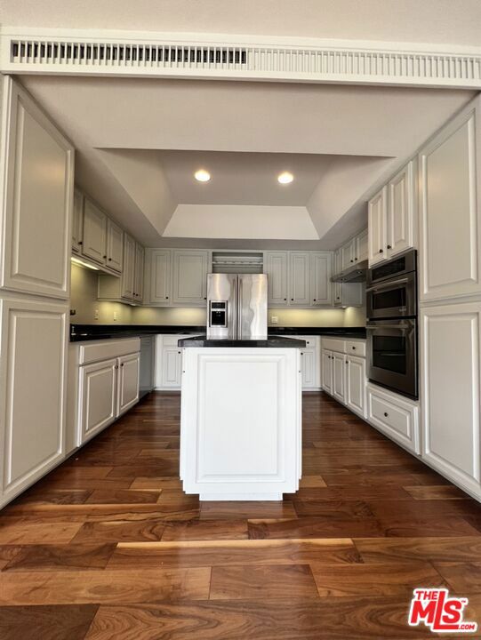 2160 Century Parkway 209