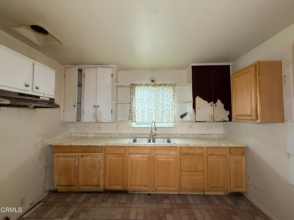 5318 Cypress Road