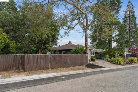 Photo of Summit Rd, Berkeley, CA 94708 (MLS # 41137068)