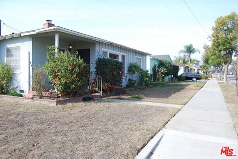Photo of 101 W Victoria Avenue, Montebello, CA 90640 (MLS # 26998327)