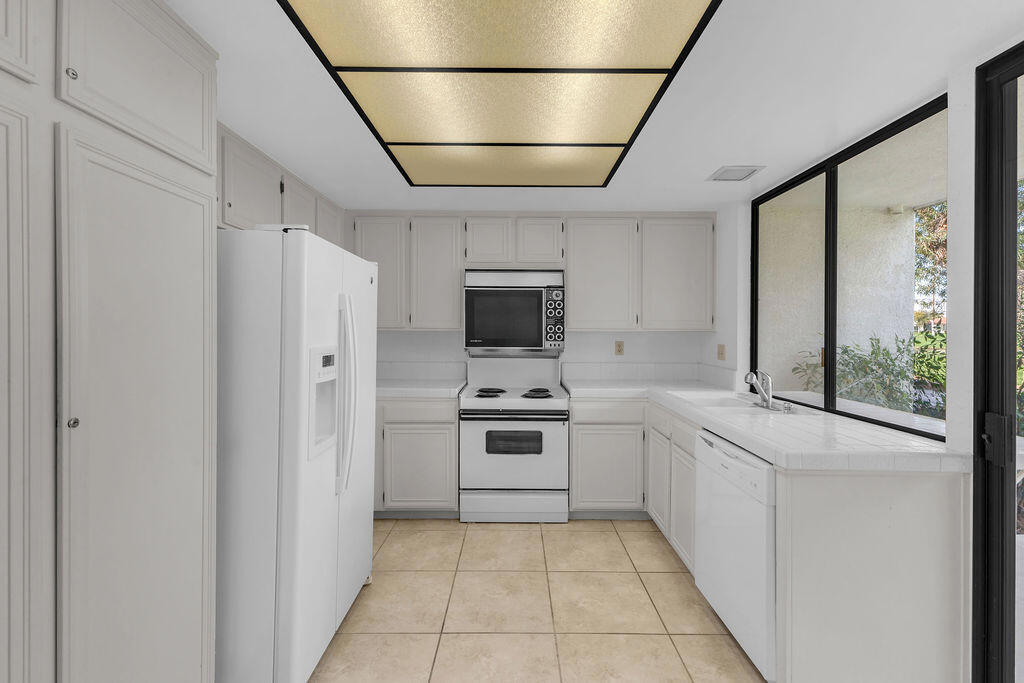 Rancho Las Palmas C. - Residential