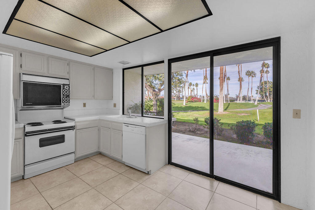 Rancho Las Palmas C. - Residential