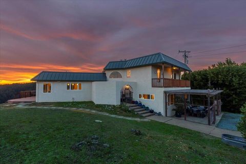 Photo of 16999 Mcgill Road, Saratoga, CA 95070 (MLS # ML82030209)