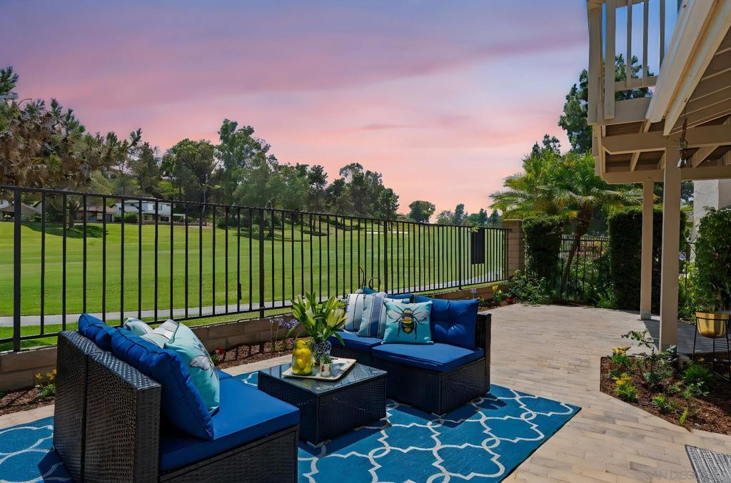 1894 Spyglass Cir