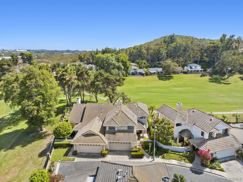 1894 Spyglass Cir