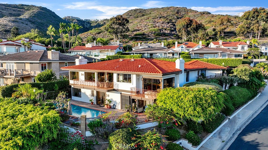Emerald Ridge (ER) - Residential