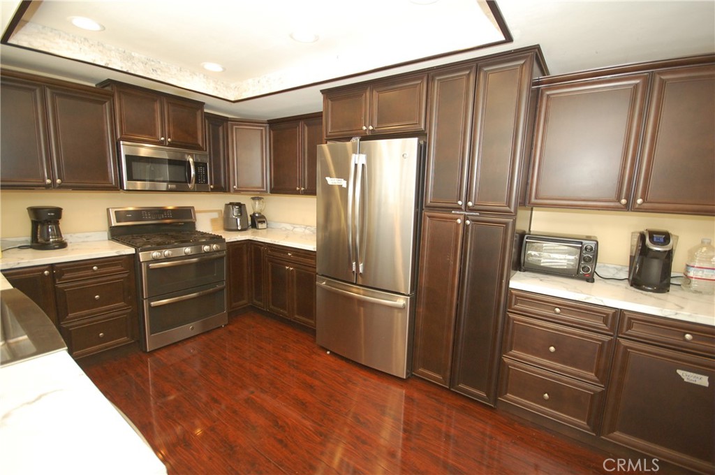 23871 Petrel Court