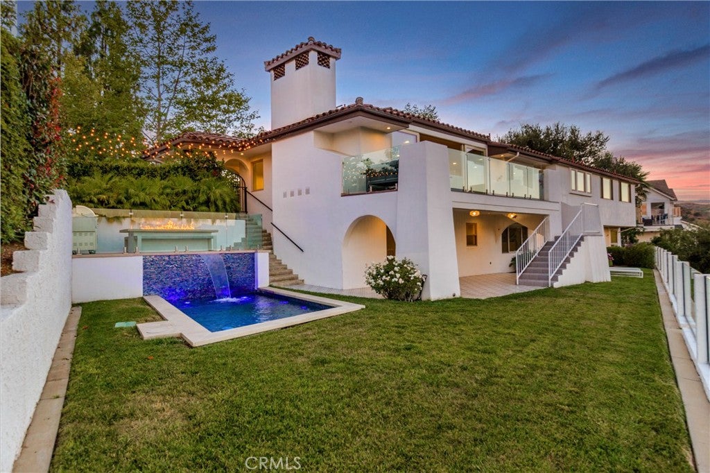 26 Corral Road