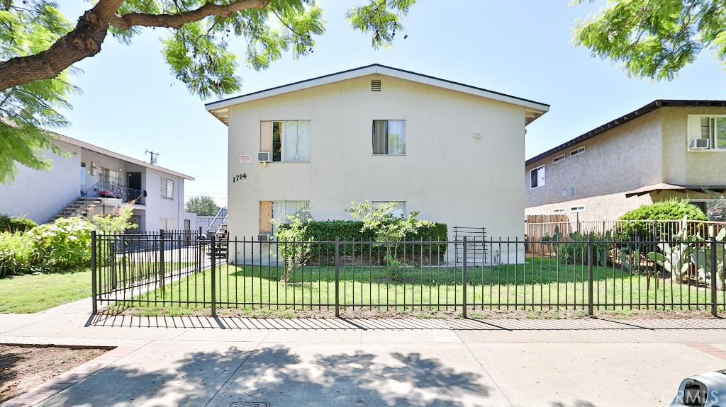 1714 Evergreen Street