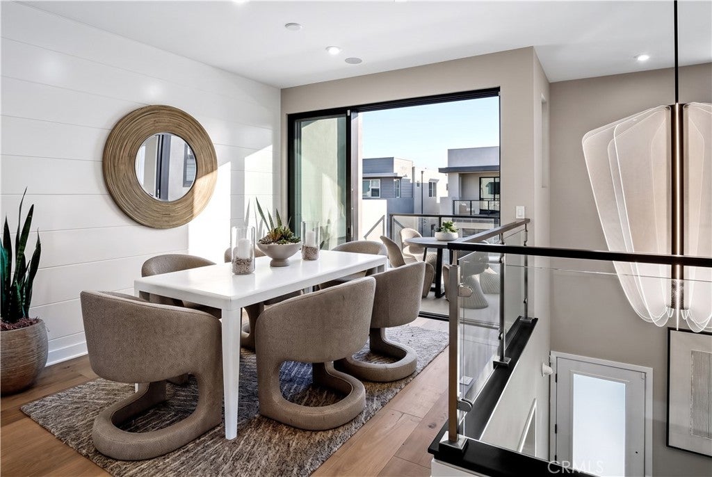 105 Sawtelle, Irvine CA 92618 - Photo 6