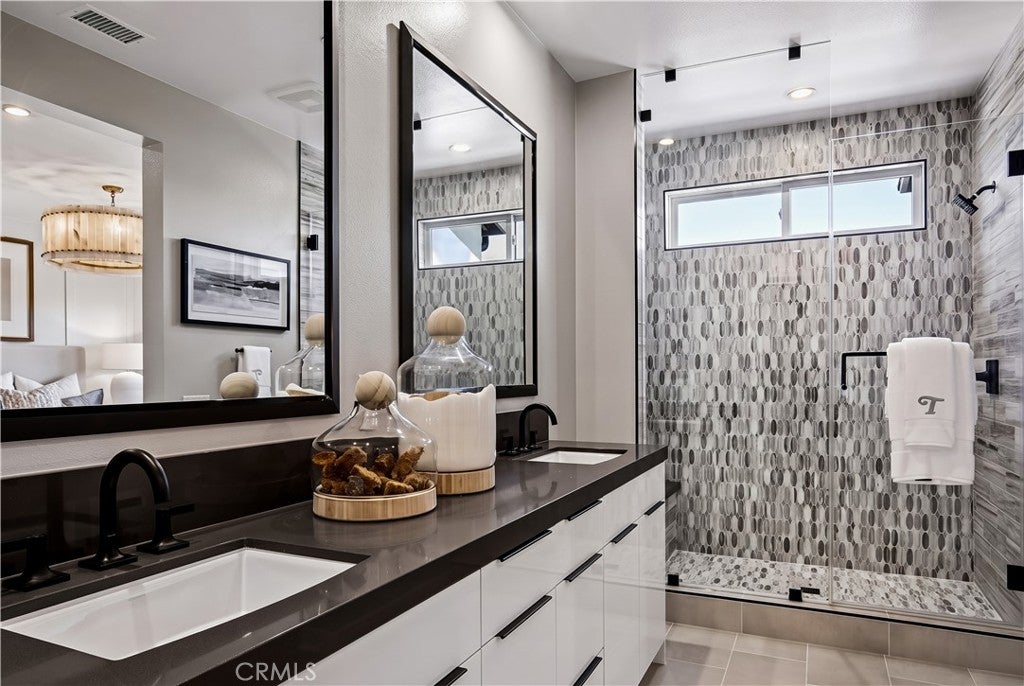 105 Sawtelle, Irvine CA 92618 - Photo 12