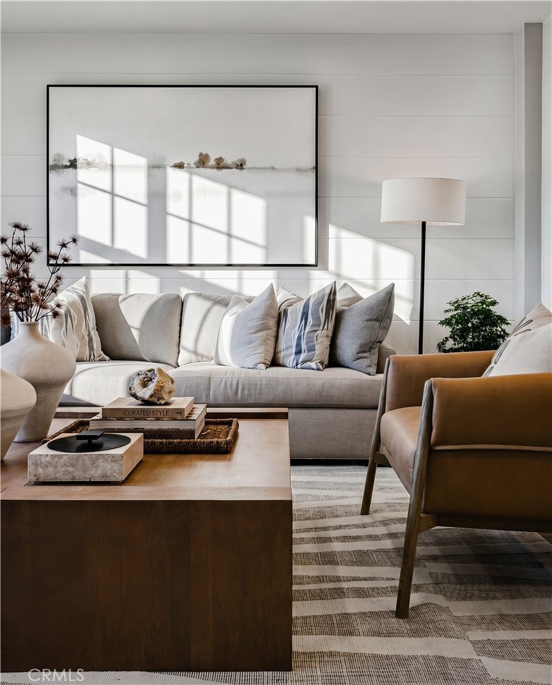 105 Sawtelle 105 Sawtelle