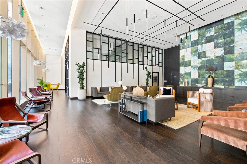 Photo of 400 S Broadway #2311, Los Angeles, CA 90013 (MLS # OC26174446)