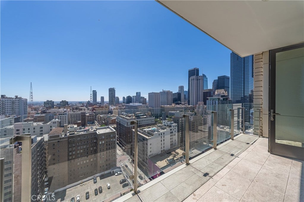 400 S Broadway 2311