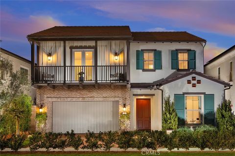 132 Mossvine Irvine CA 92618