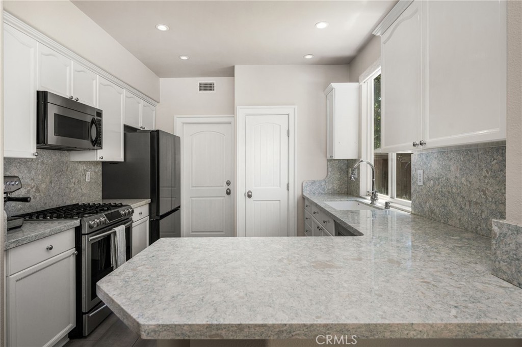 73 Rue Du Chateau, Aliso Viejo CA 92656 - Photo 15