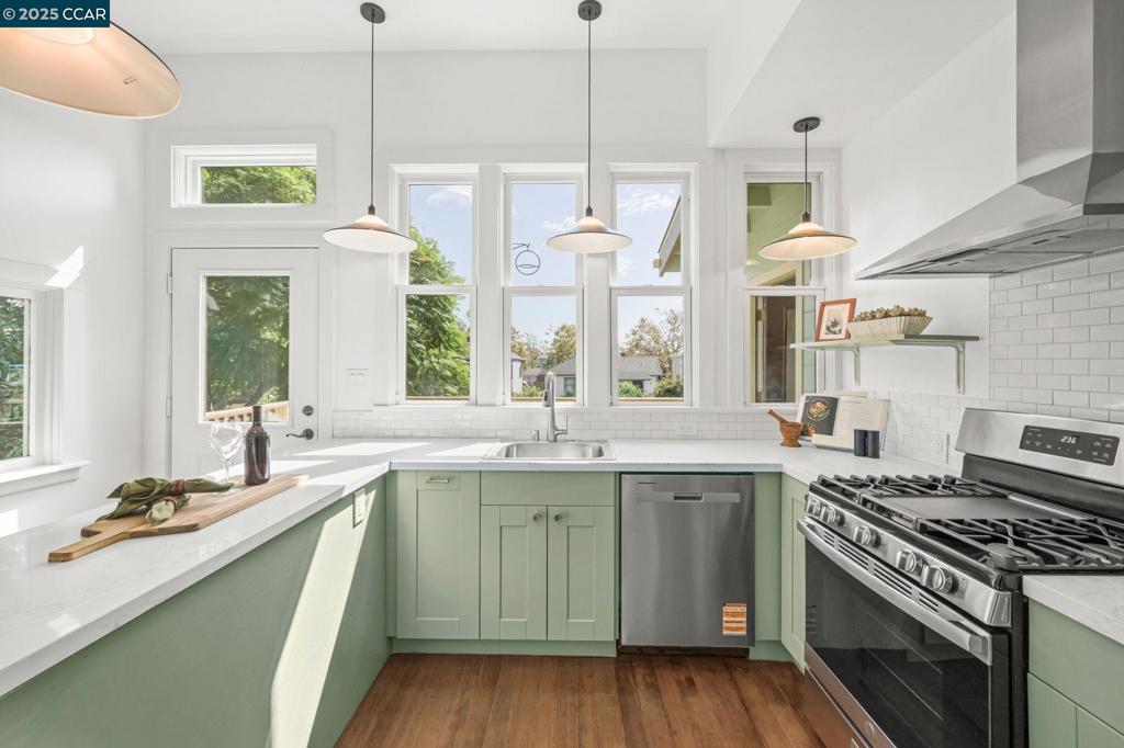 SOUTH BERKELEY - Residential