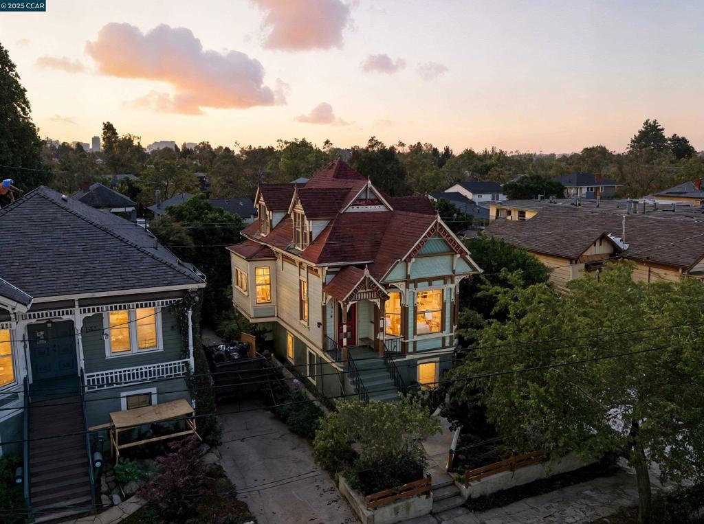 SOUTH BERKELEY - Residential
