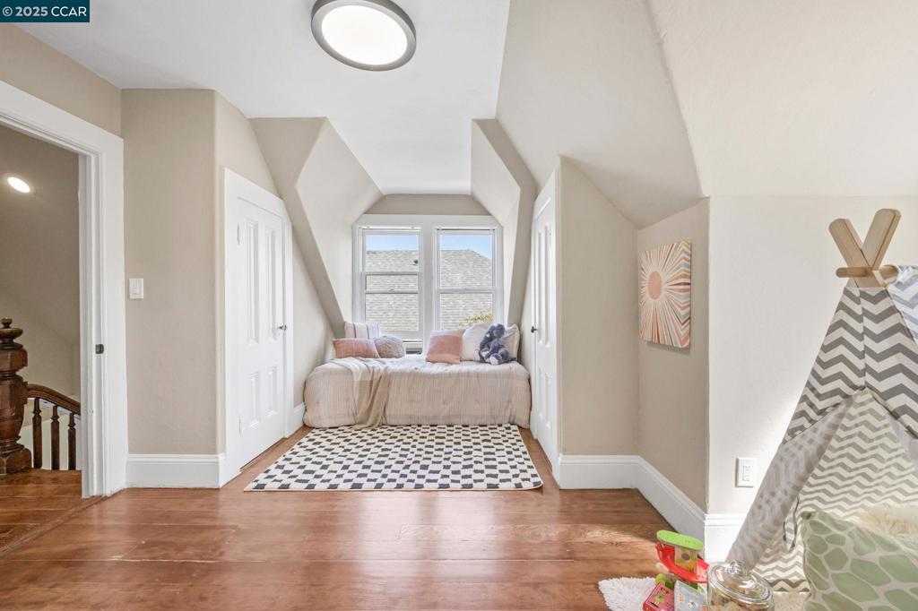 SOUTH BERKELEY - Residential