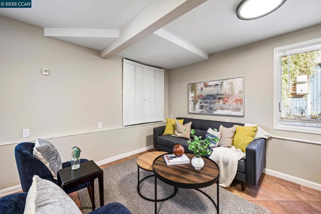 SOUTH BERKELEY - Residential