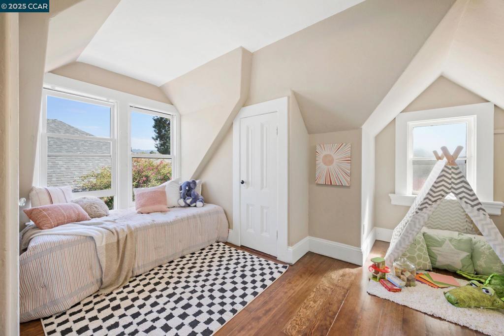 SOUTH BERKELEY - Residential