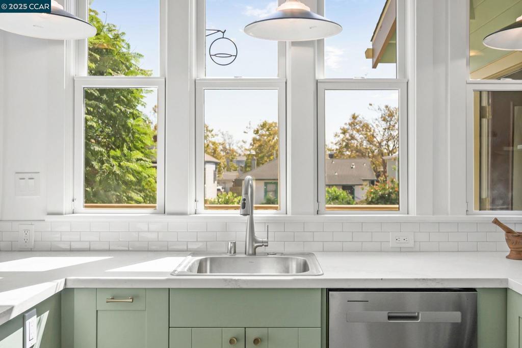 SOUTH BERKELEY - Residential