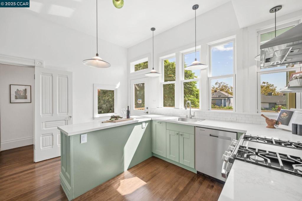 SOUTH BERKELEY - Residential