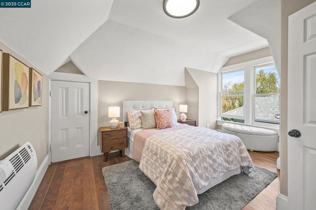 SOUTH BERKELEY - Residential
