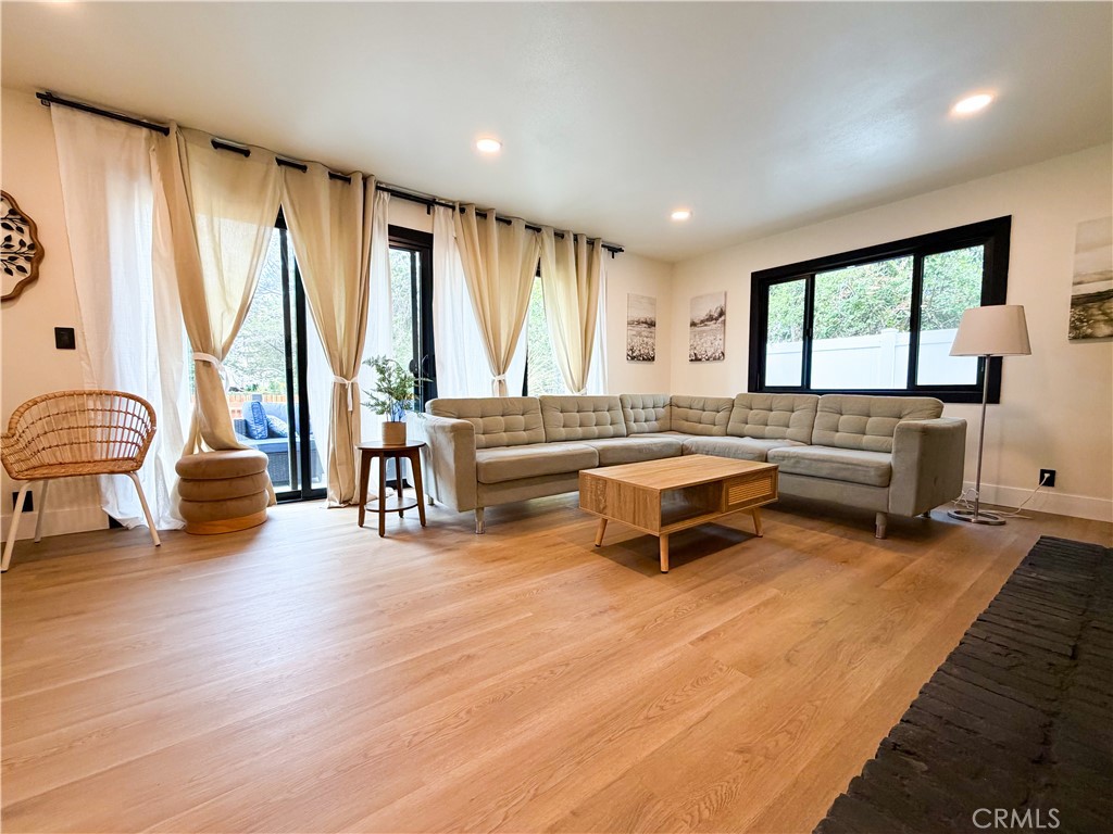 3059 N Butterfield
