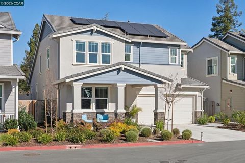 Photo of 1035 Heckmann Ln, Concord, CA 94518 (MLS # 41126922)