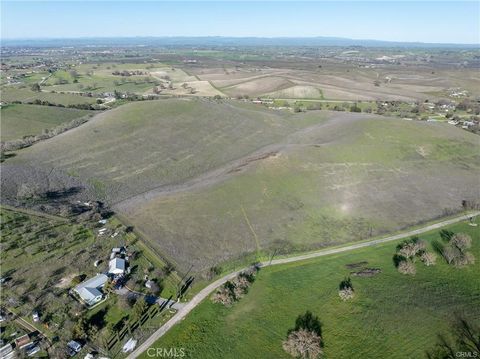 Tiny photo for 0 Hermosa Road, Templeton, CA 93465 (MLS # NS26105307)