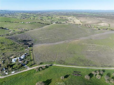 Tiny photo for 0 Hermosa Road, Templeton, CA 93465 (MLS # NS26105307)