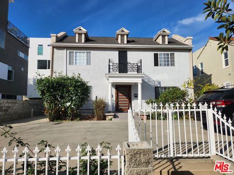 Photo of 417 S Wilton Place, Los Angeles, CA 90020 (MLS # 26647049)