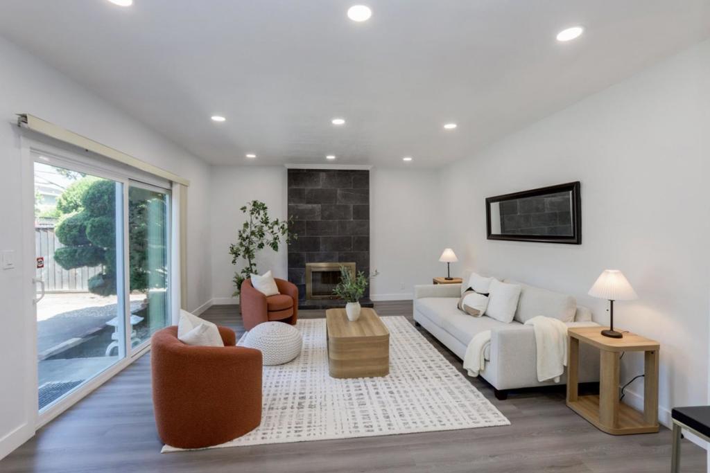 1055 Mitchell Court