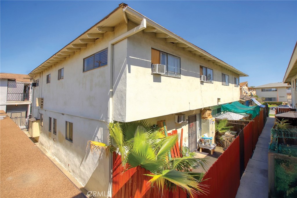 327 N Prospero Drive