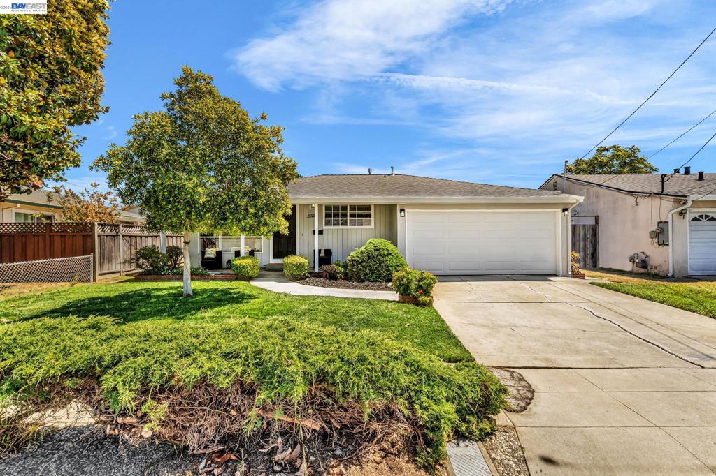 4708 Portola Dr