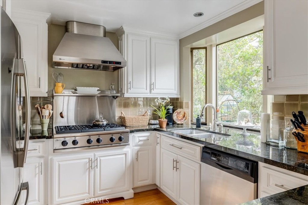 Marine Terrace(440) - Residential