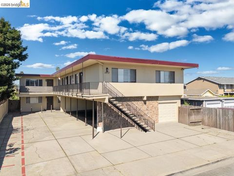 Photo of 1937 Powell St St, San Pablo, CA 94806 (MLS # 41128980)