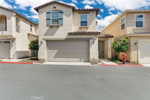 Photo of 41949 Zafra St, Murrieta, CA 92562 (MLS # SW26094834)