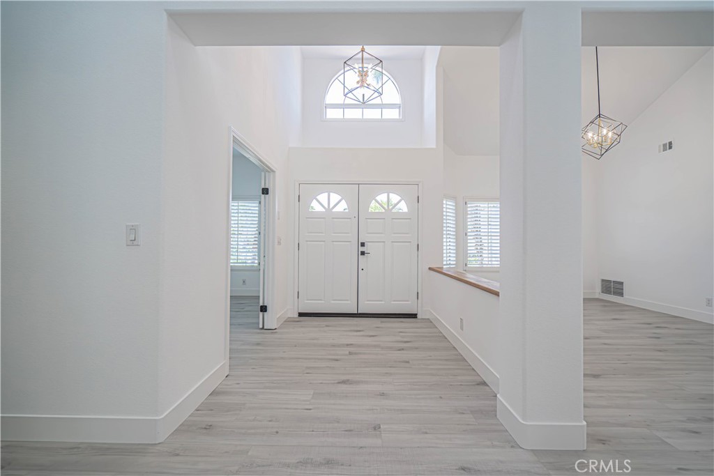 1505 Lynnmere