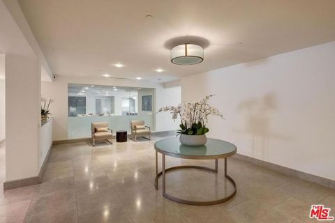 Tiny photo for 1440 VETERAN Avenue #546, Los Angeles, CA 90024 (MLS # 25607257)