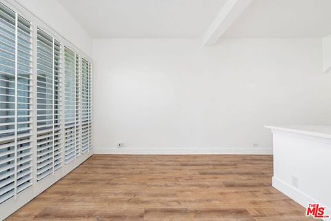 Tiny photo for 1440 VETERAN Avenue #546, Los Angeles, CA 90024 (MLS # 25607257)