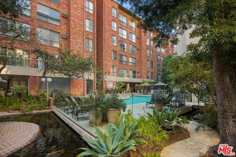 Tiny photo for 1440 VETERAN Avenue #546, Los Angeles, CA 90024 (MLS # 25607257)