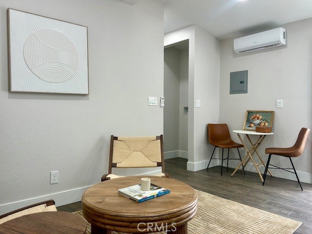 1913 Nipomo Avenue 1/2