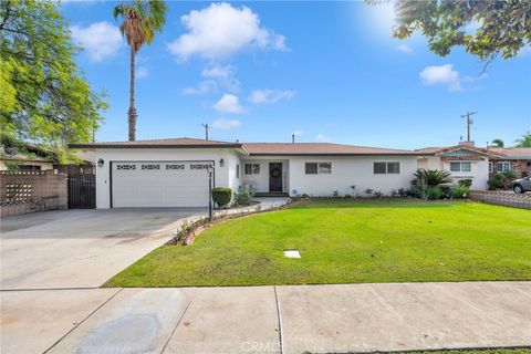 Photo of 17481 Filbert St, Fontana, CA 92335 (MLS # IV25268362)